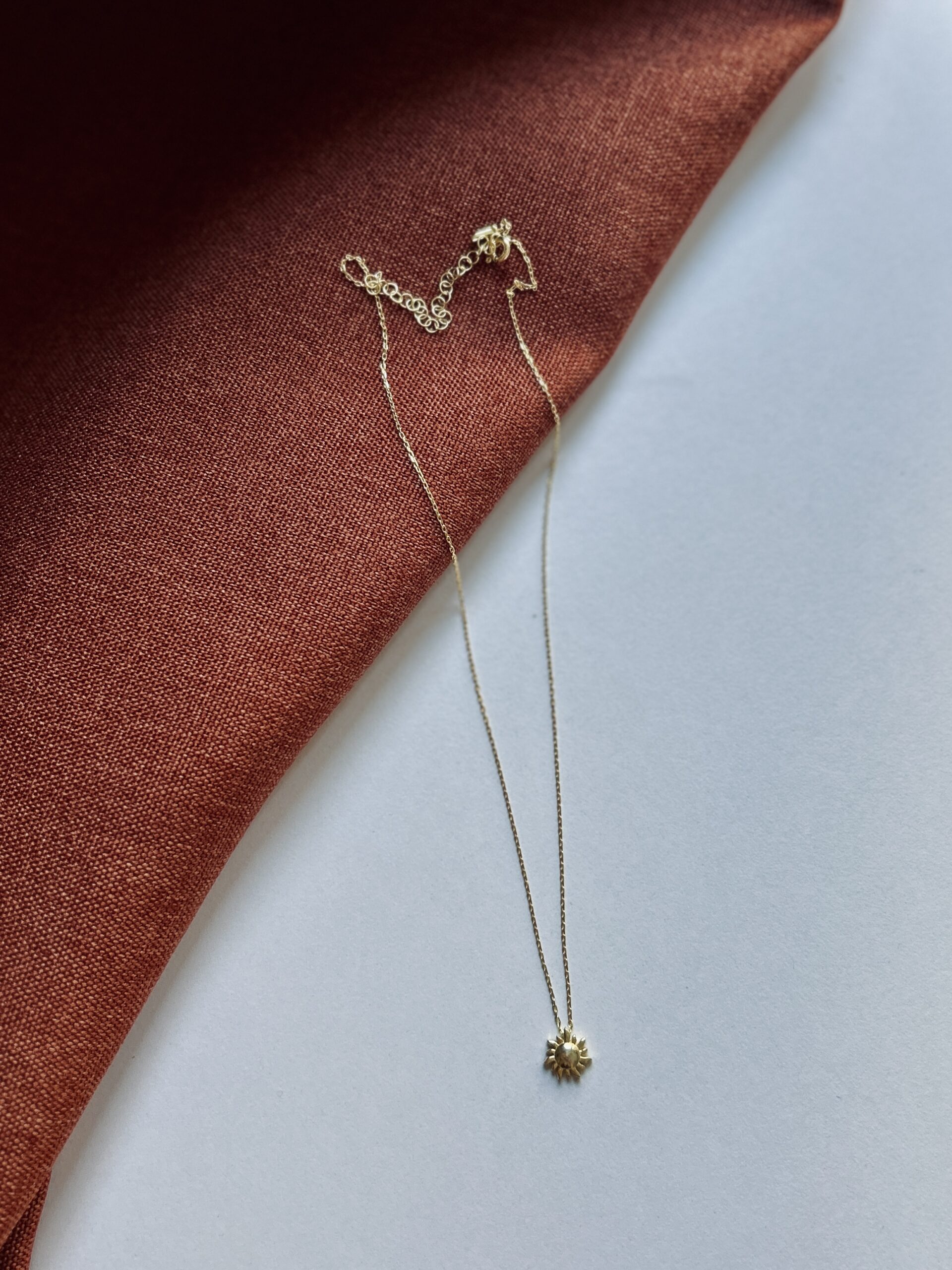 image00012 Mini-Sun Necklace - Görsel 1